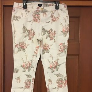 G.I.L.I. Flowered Jeans, Size 16